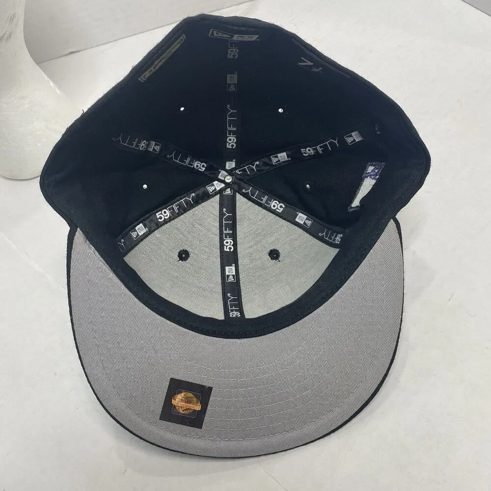 New Era HWC Toronto Raptors fitted hat size 7  1/2 NWOT